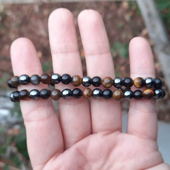 Triple Protection 6mm Bracelet - Picture 3 of 4